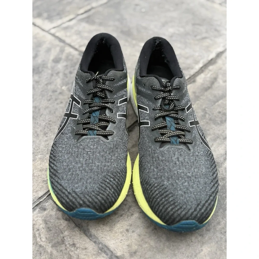 ASICS GT-2000 10 Metropolis‎ Graphite Shoes Sneakers Gray 12.5 Men *Heel Wear*